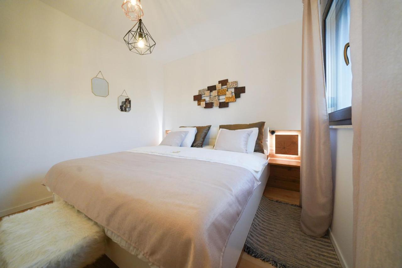 Villa Suncica Zadarvillas Sukošan Exteriér fotografie